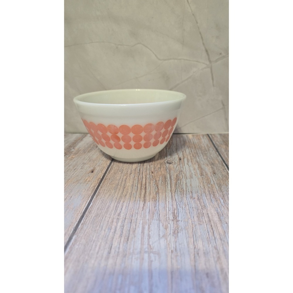 Pyrex Orange Polka Dot Bowls Set Of Three #401 Vintage Milk Glass 1.5 Quart - Picture 7 of 11